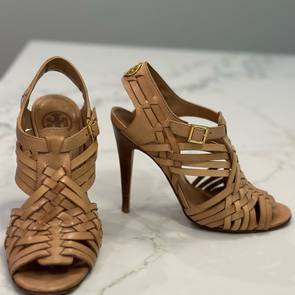 Tory Burch Nadia Huarache Sandal, Royal Tan size 6.5m Leather - Picture 2 of 6